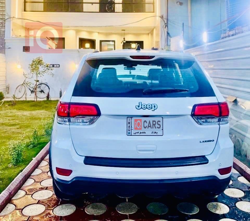 جيب جراند شيروكي